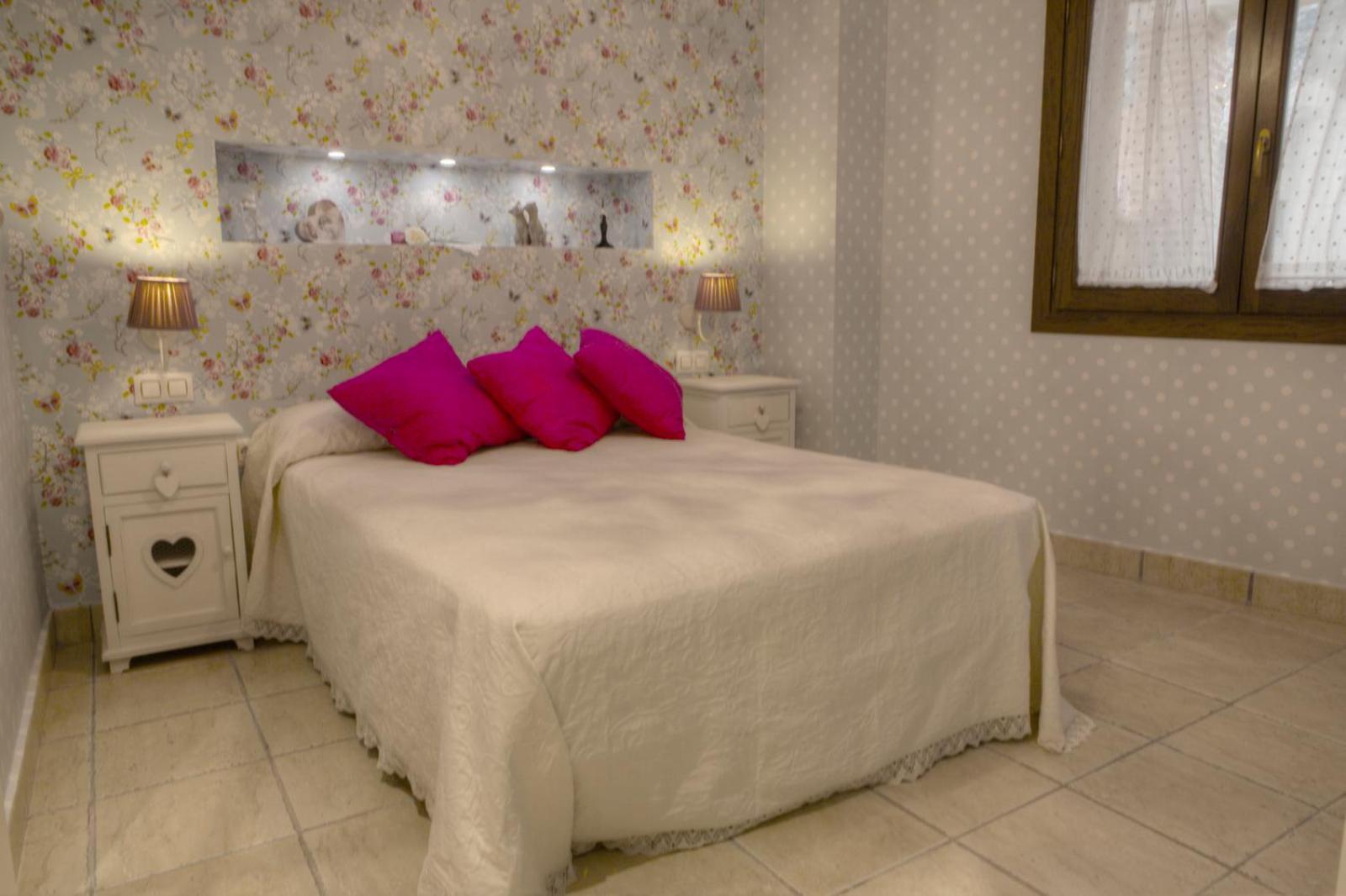 Apartamentos Rurales El Rapallo อลามา เด อรากอน ภายนอก รูปภาพ