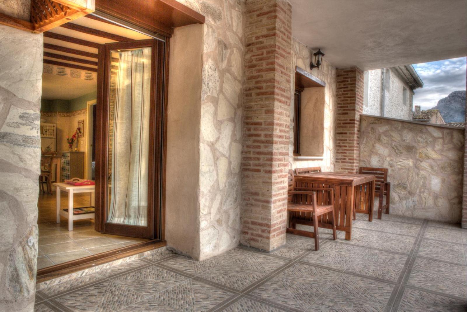 Apartamentos Rurales El Rapallo อลามา เด อรากอน ภายนอก รูปภาพ